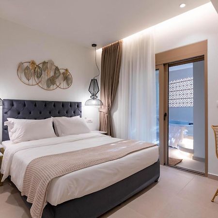 Mariann Premium Suites 拉多斯 外观 照片